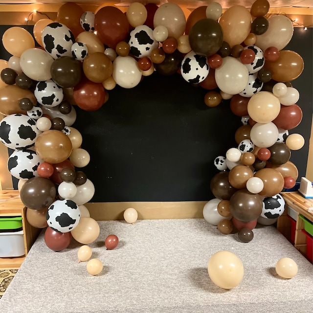 Wild West Balloon Arch Kit Western Party Decoration, My First Rodeo, Holy  Cow I'm One, How the West Was One, Rodeo Birthday Party Decor 