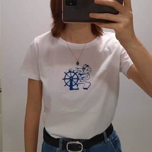 Léna added a photo of their purchase