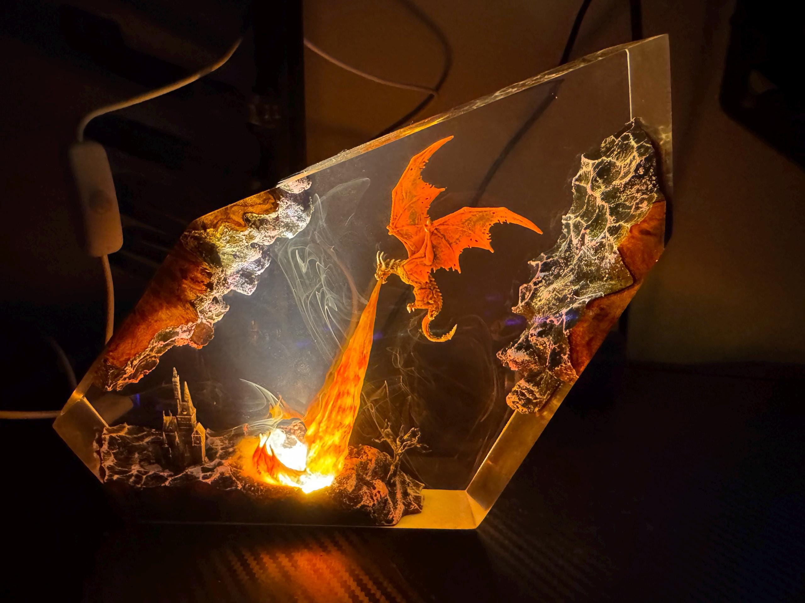 Fire breath dragon resin lamp, resin art, dragon art,dragon statue,table lamp,gift for him, gaming decoration, dragon lamp as Halloween gift