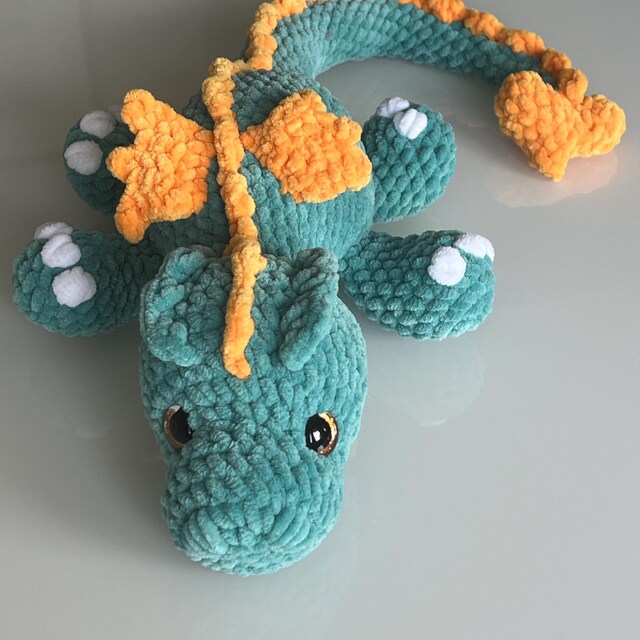 かぎ針編みのドラゴンの編み図（42cm / 17インチ） / 妖精のドラゴン