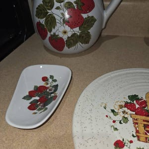 Lourdes added a photo of their purchase