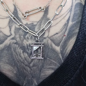 Jessyka added a photo of their purchase