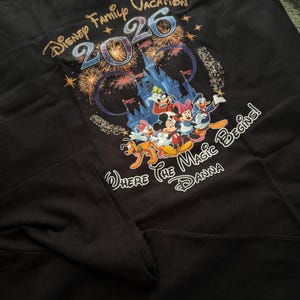 Gleydy added a photo of their purchase