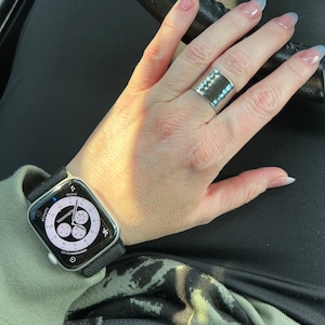 Tiffini added a photo of their purchase