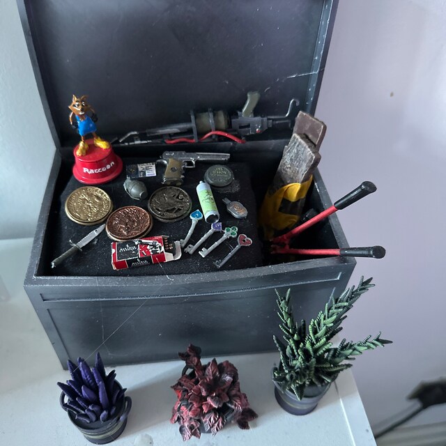 バイオハザード 1/6 アイテムボックスとアクセサリー - Etsy 日本