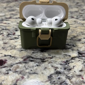 Jessica added a photo of their purchase