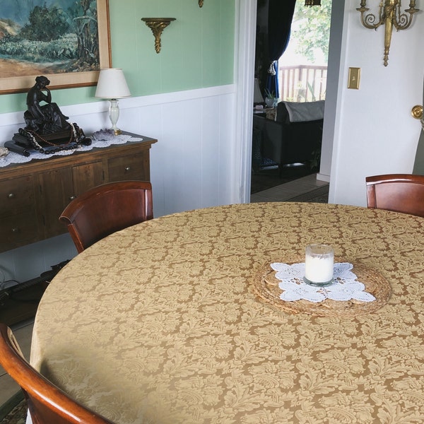 Rectangular Saxony Damask Tablecloth