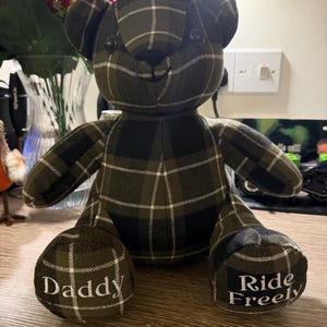 Mouna added a photo of their purchase