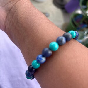 Rosalina added a photo of their purchase