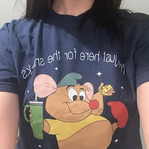 Alvena added a photo of their purchase