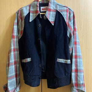 Nestor Castilla Maldonado added a photo of their purchase