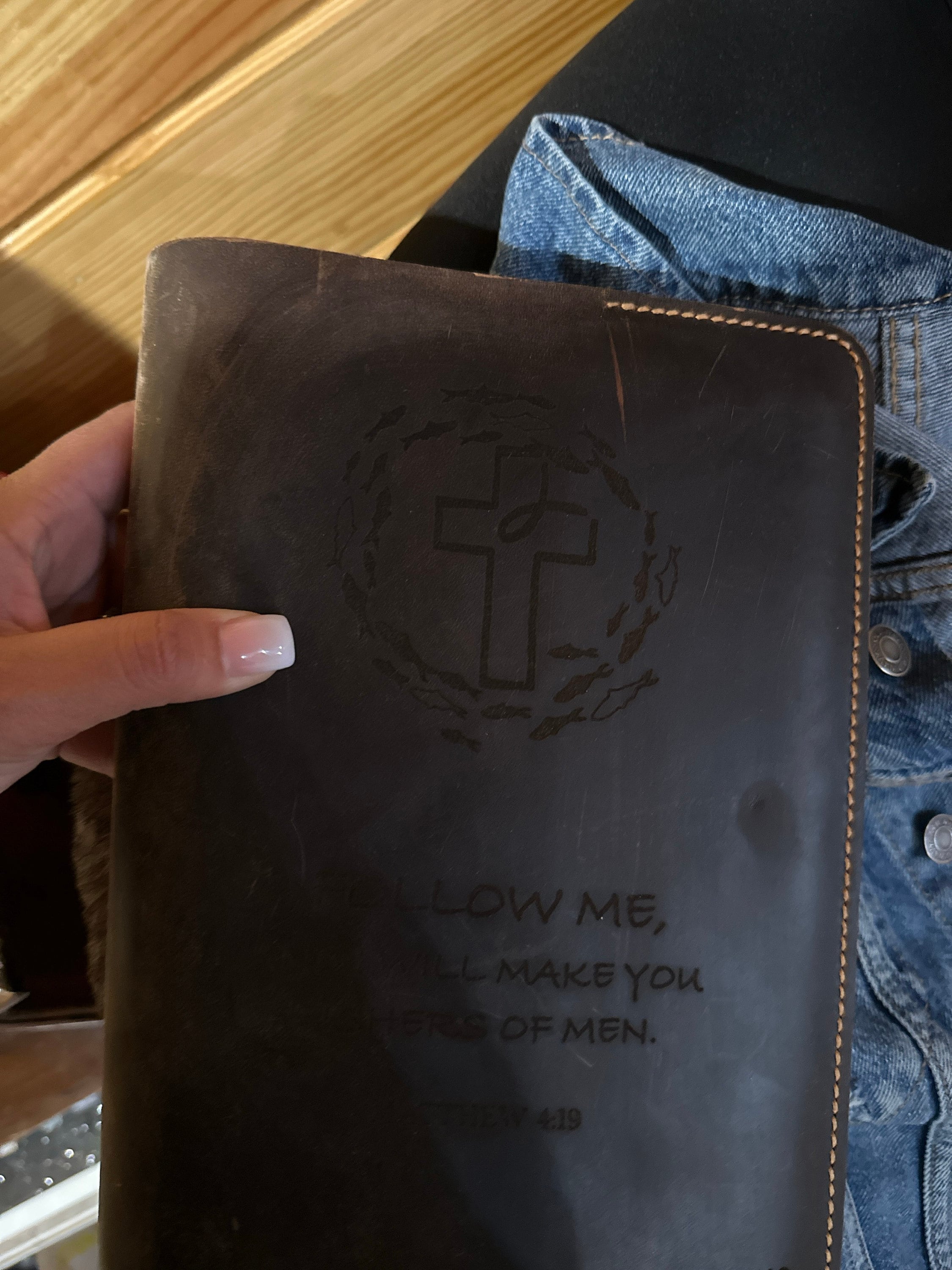 Personalized Leather cover for bible KJV , Custom leather holy bible book case cover christian gifts for men women Z04-LBBC05S