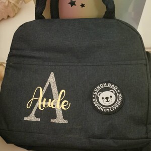 Stella lade till en bild av sitt köp