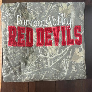 Kaitlyn added a photo of their purchase