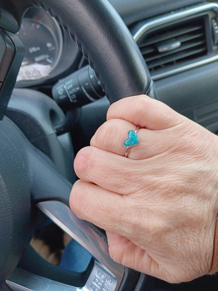 Genuine Turquoise ring | .925 sterling silver | unique crushed stone ring | hypoallergenic | boho statement jewelry | detailed | heart shape