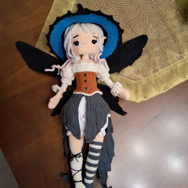 ハロウィン魔女妖精かぎ針編み人形パターン、Myrella あみぐるみ人形