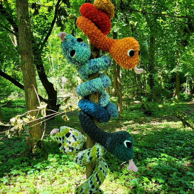 No-sew Crochet Snake Pattern - Easy Beginner-friendly PDF