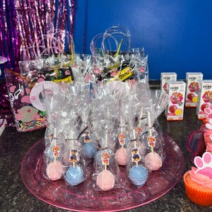Blippi inspired cake pops, Blippi birthday party (12)