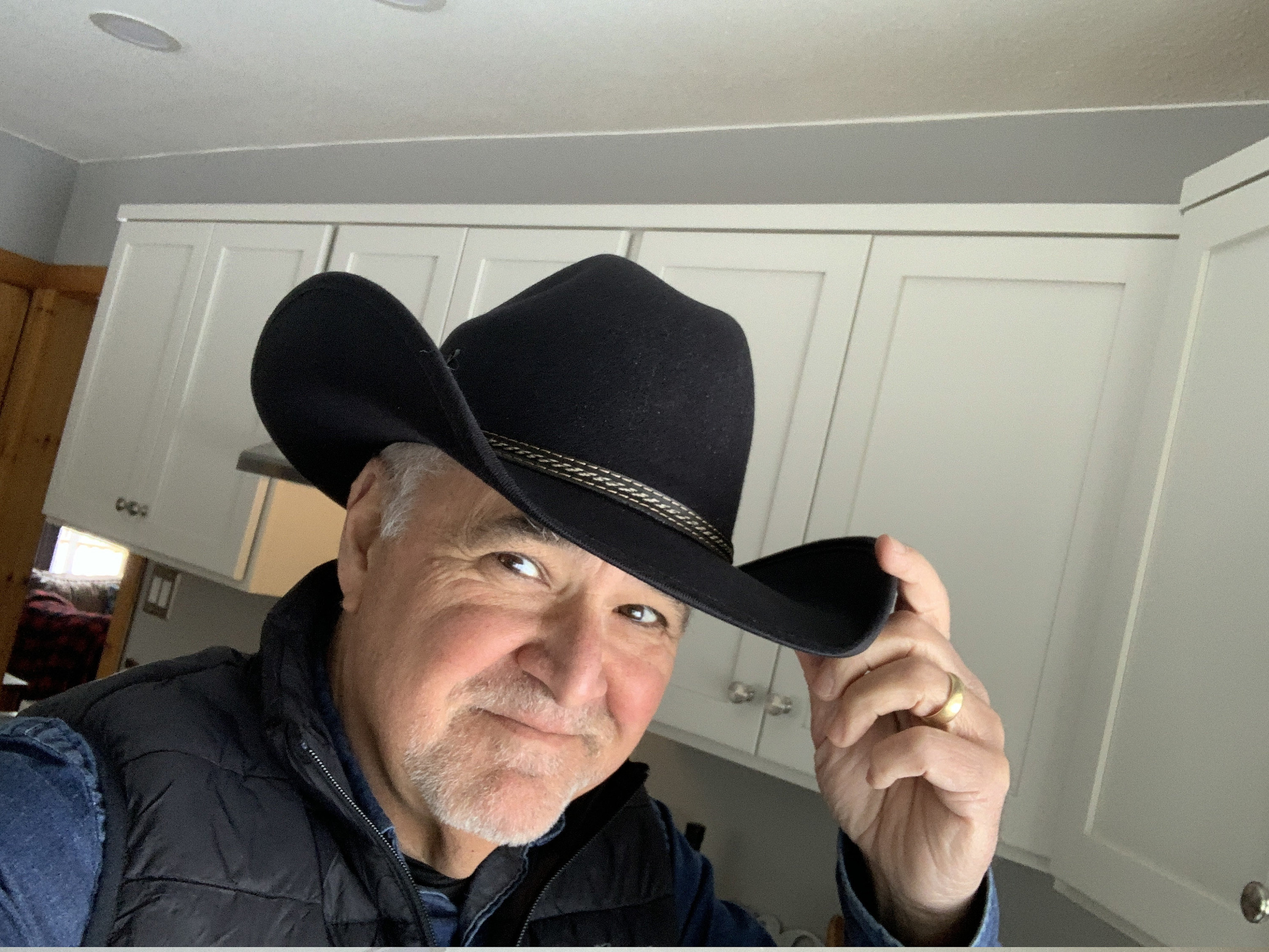 Black Felt Cowboy Hat, BEST SELLER! with an elastic sweat bandana for a comfort fit and incase a bit Big, Made in Mex. Rain Cover included!