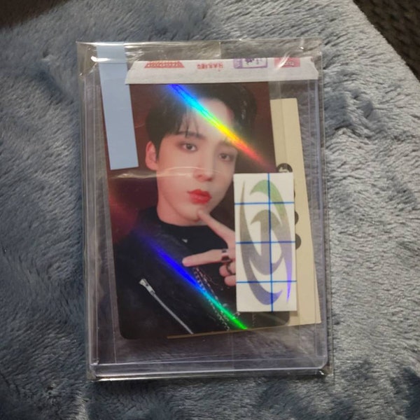 CARTE PHOTO ATEEZ Seonghwa dans la tour du magasin POP UP RECORD