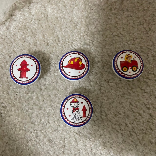 GIRLS AND BOYS DRESSER DRAWER KNOBS by PATRINASPLACE on Etsy