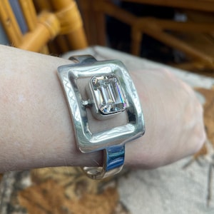 Violeta added a photo of their purchase