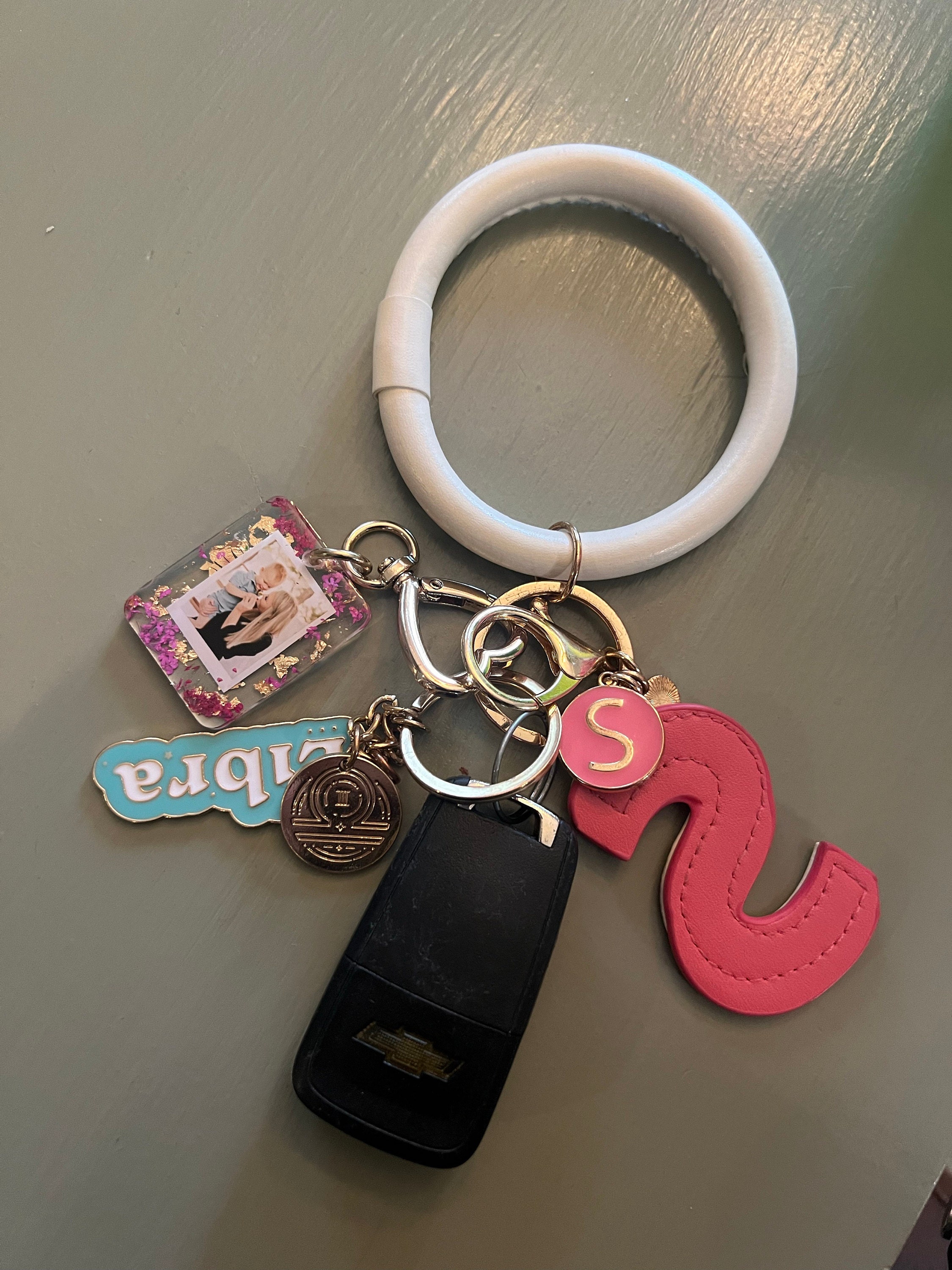 Personalized Photo Gold Keychain, Customize W/Your Photo,  Resin Photo Keychain, Personalized, Anniversary Gift, Photo Keychains, Pets