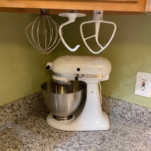 Kitchen Mixer Attachment Organizer Space Saving Accessory Hanger Aid Your  Baking With This Whisk, Dough Hook, & Paddle Holder 