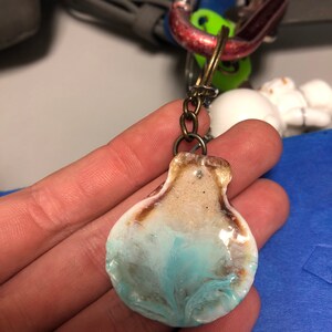 Samantha added a photo of their purchase