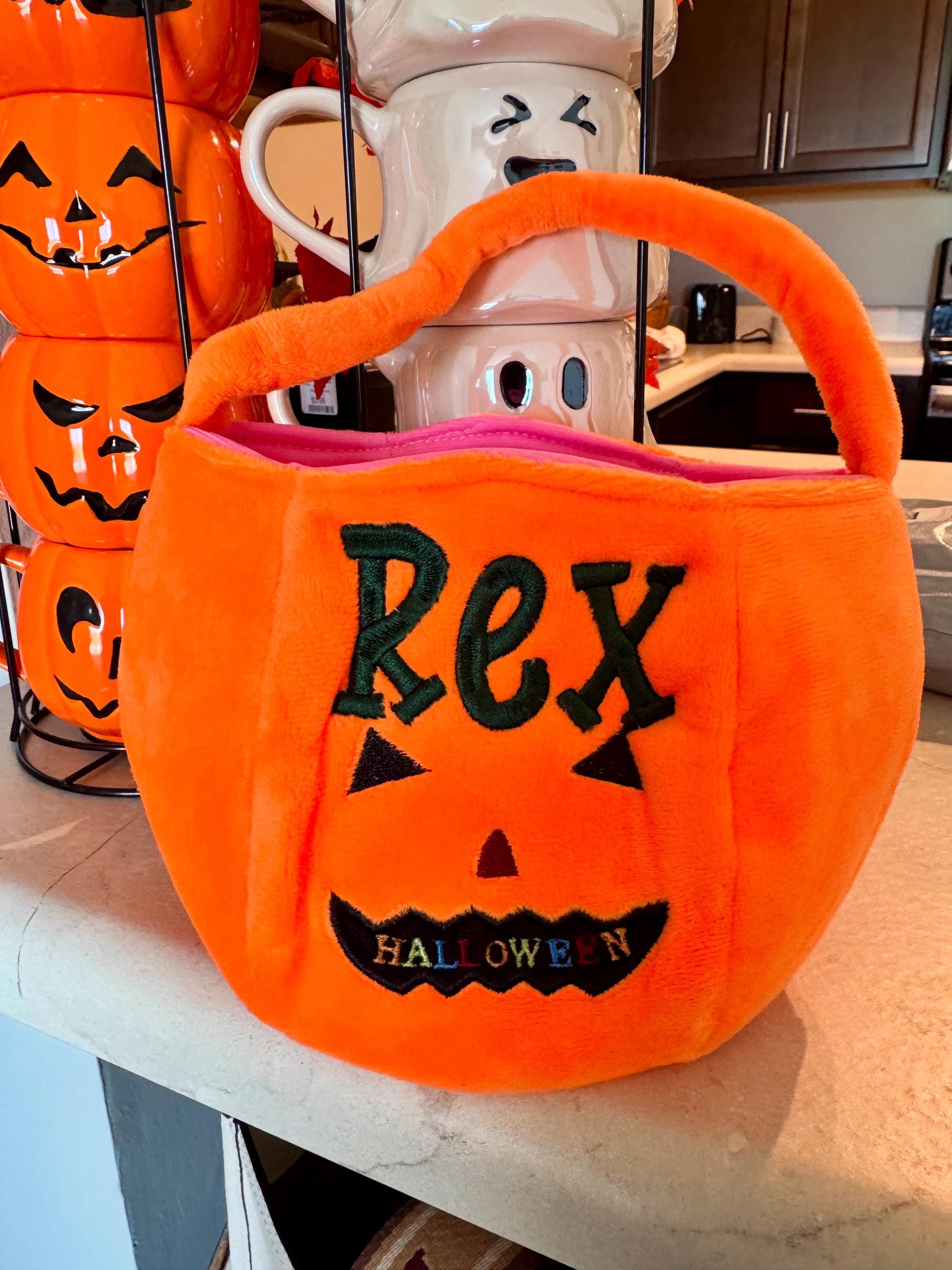 Personalized Halloween Basket - Custom Pumpkin Bucket with Name, Embroidered Trick or Treat Bag, Pumpkin Bucket for Kids, Gift for Child