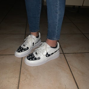 custom honeybee nike air force 1