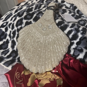 Jessica added a photo of their purchase