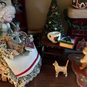 1/4 Scale Miniature Walnut 5 Piece Bedroom Set | Etsy