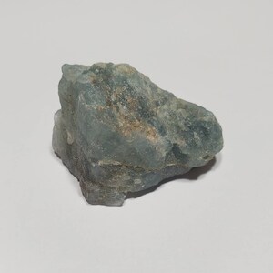 Raw Aquamarine Crystal - Raw Aquamarine Stone - Aquamarine Raw - Healing Crystals and stones - raw aquamarine - Throat Chakra Crystals photo