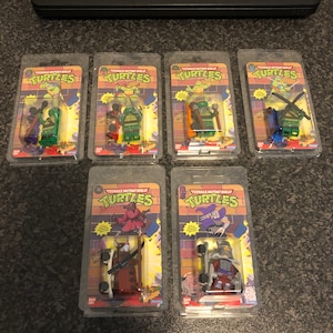 Handmade blister and carton Lot 6 Saint Seiya figures