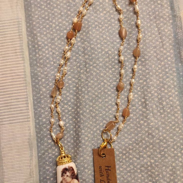 Rosario Cattolico In Cristallo Rosa Con Crocifisso E Medaglia – Lungo 72 Cm, Da Terra Santa, Con Custodia In Velluto