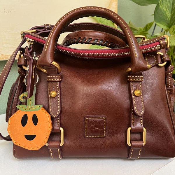 Sun Moon Blue Pattern Print Leather Tote Bag