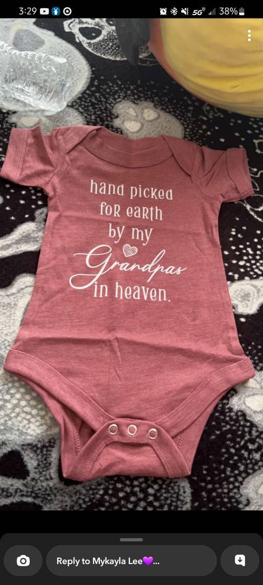 Hand Picked for Earth by My Grandpa in Heaven Onesie®, Pregnancy Announcement, Grandpa Grandma Auntie Uncle Onesie®, Baby Shower Gift