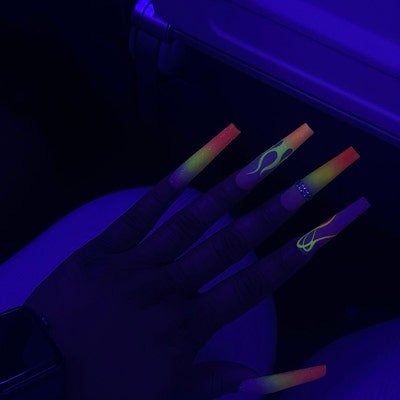 Custom Acrylic Press on Nails - Etsy