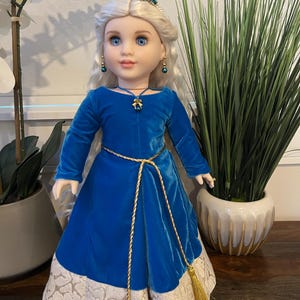 Satenik added a photo of their purchase
