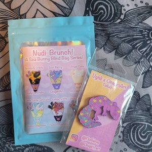 Aceazari added a photo of their purchase