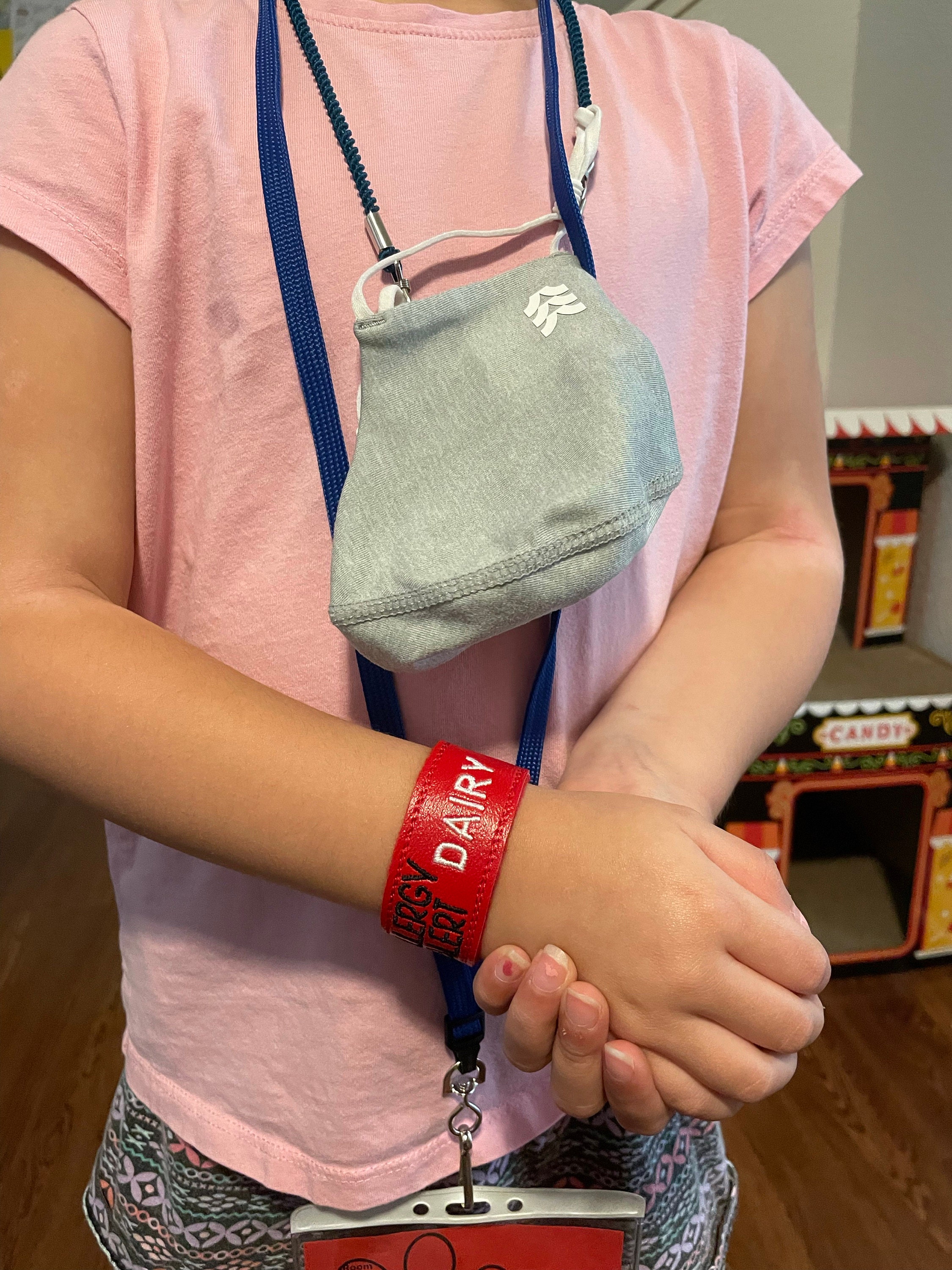 Peanut Tree Nuts Milk Dairy Egg Shellfish Soy Gluten Bee Custom Food Allergy Medical Alert Snap Tab Bracelet by Sara Sews Stuff