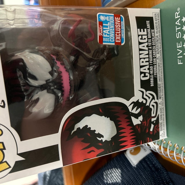 Funko POP Venom Carnage #371 Action Figure 2018 LIMITED Funko POP Venom Carnage #371 Action Figure 2018 LIMITED