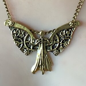 Clockwork angel necklace store that ticks