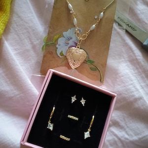 Isa added a photo of their purchase