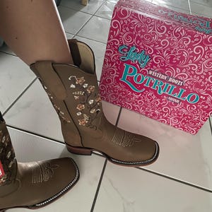 Alina added a photo of their purchase