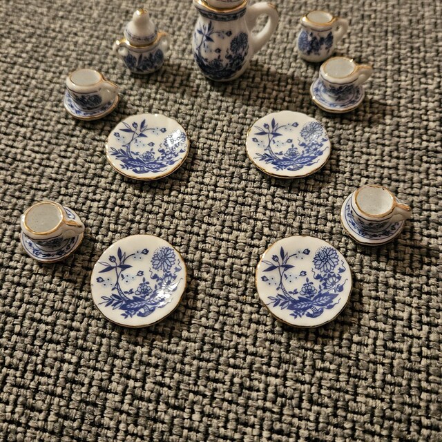 Miniature Théière En Métal 1/12 Avec Tasses - Accessoire Maison De Poupée, échelle Miniature - 5