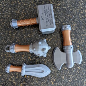 Thor Hammer Baby Rattle Cosplay Birthday Gift Nursery Decor Baby Toys ...