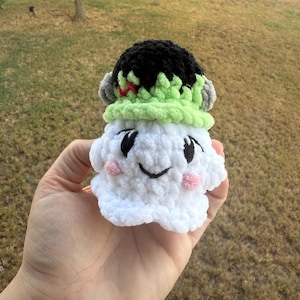Keeley added a photo of their purchase