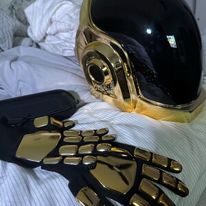 ダフト・パンク ガイ・マヌエル ヘルメットキット ゴールドクローム
